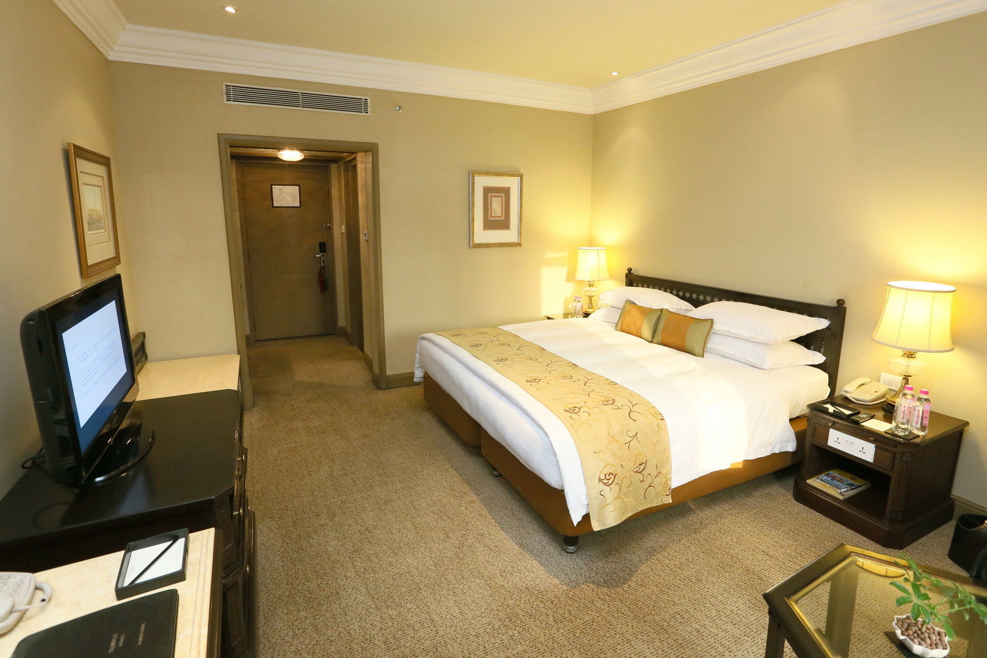 Taj Bengal Hotell Kolkata Eksteriør bilde